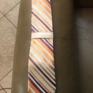 Michael Kors classic men’s tie